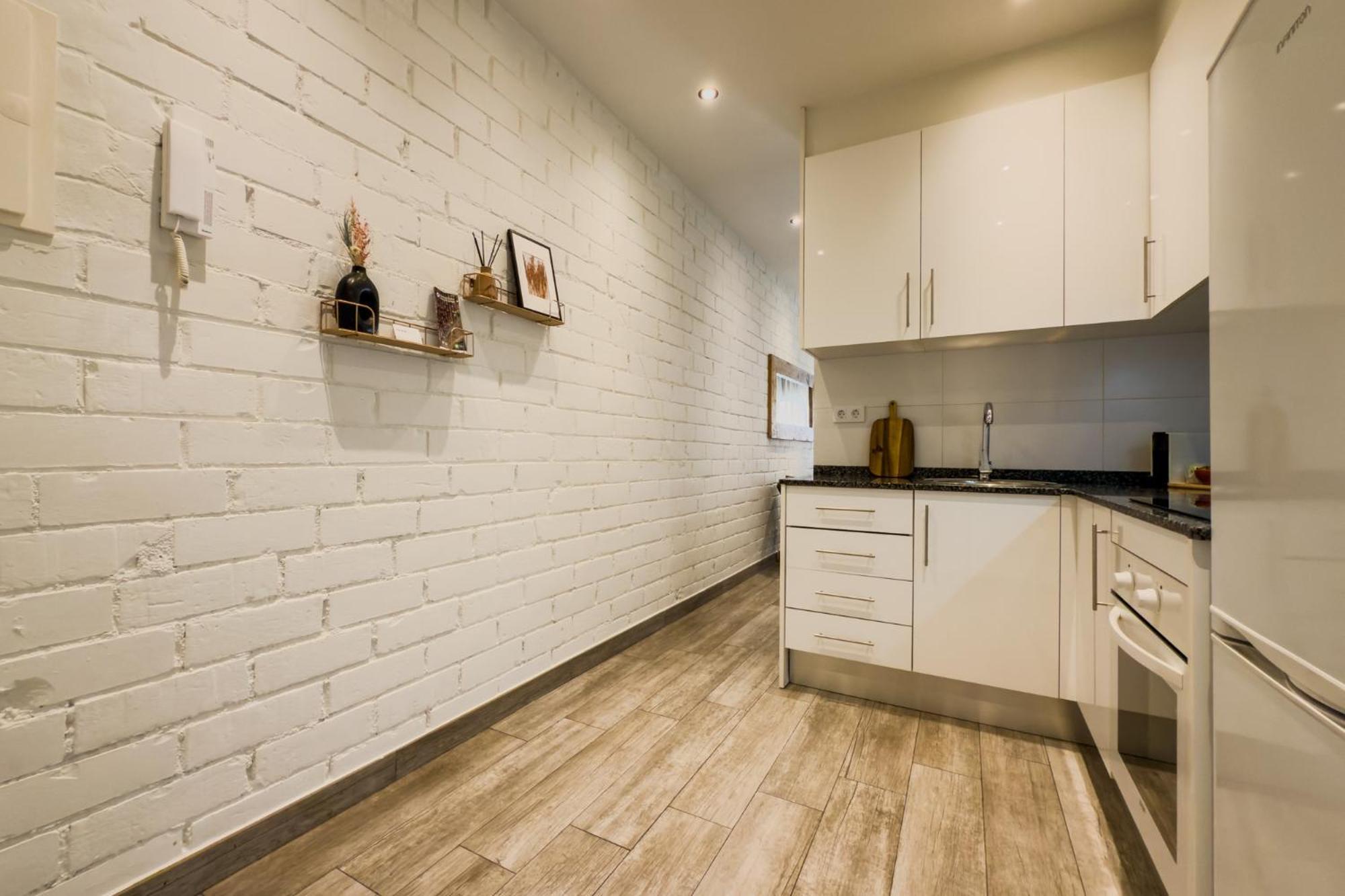 Novus Homes Barcelona Santa Eulalia L'Hospitalet de Llobregat Exterior foto