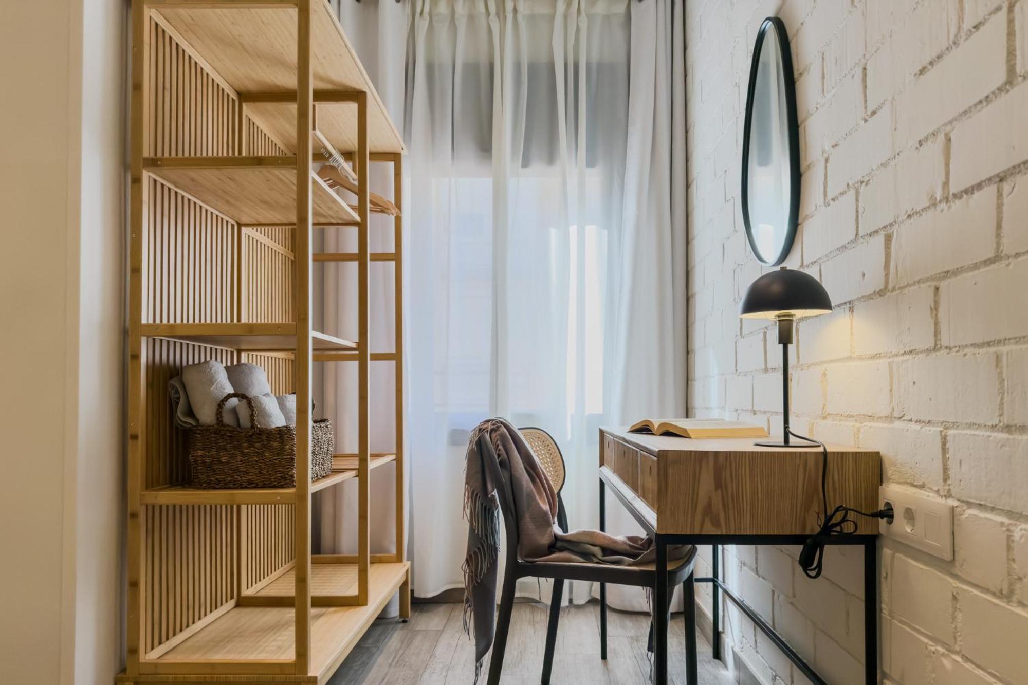 Novus Homes Barcelona Santa Eulalia L'Hospitalet de Llobregat Exterior foto